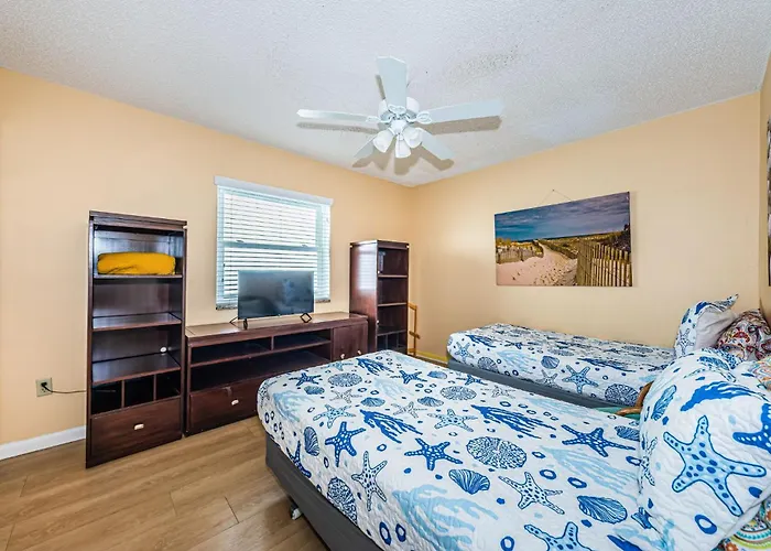 Apartment Joyce's Beachfront Penthouse Clearwater Beach