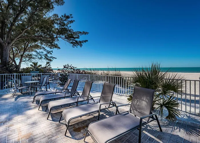 Apartment Joyce's Beachfront Penthouse Clearwater Beach