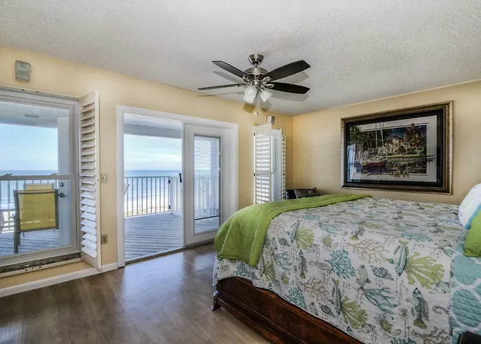 Joyce's Beachfront Penthouse